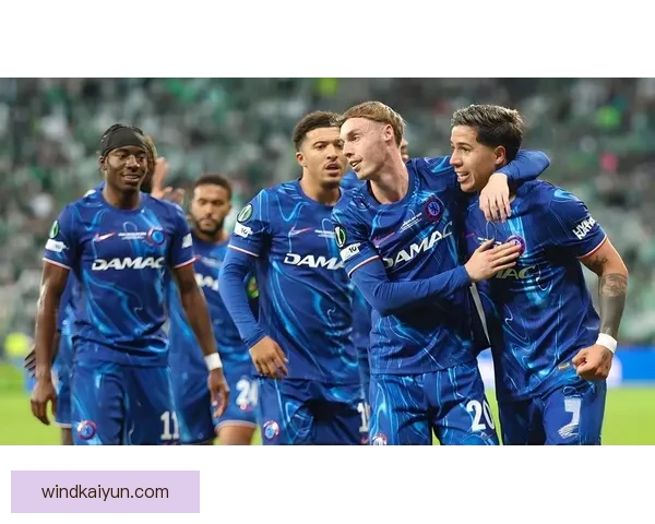 西甲塞尔塔球迷表现热情，球队主场氛围持续提升